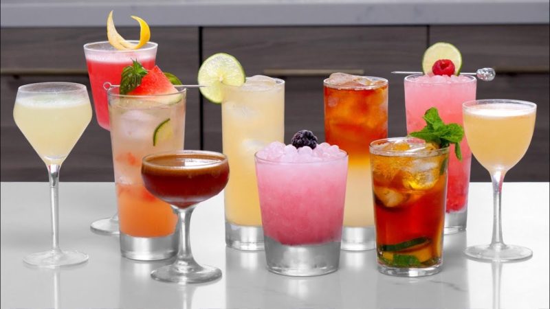 10 Easy Cocktails To Make At Home